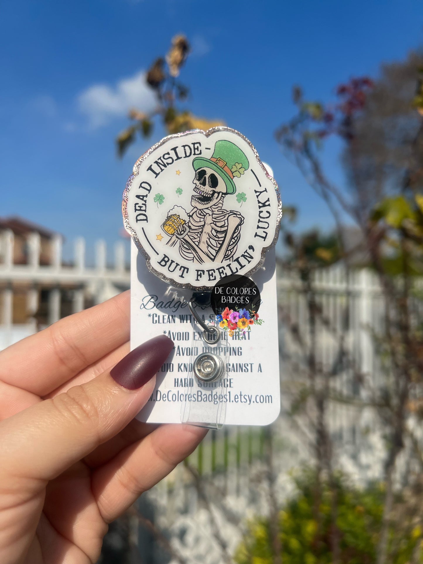 Dead Inside But Feelin' Lucky Badge, St Patrick's Day Badge, Lucky Irish Badge, St Patricks Day Skeleton Badge, Irish Gifs, Shamrock Badge