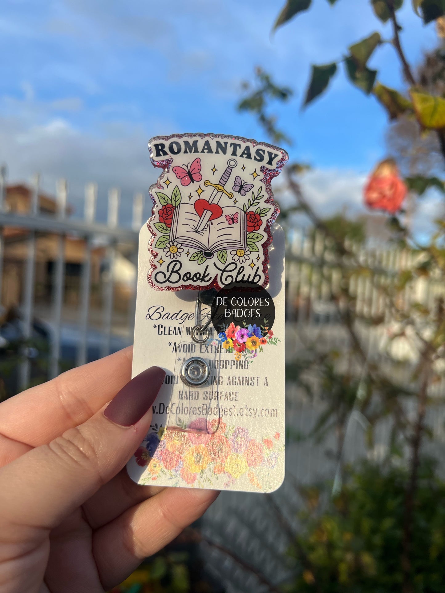 Romantasy Book Club Badge